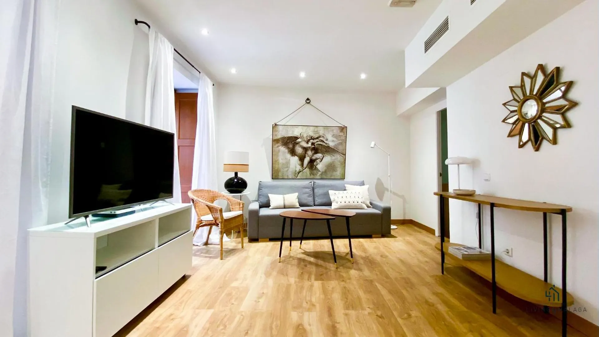 شقة Living4Malaga The Eagle Wings